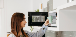 Které domácí návyky vás stojí nejvíc peněz, aniž si toho všimnete